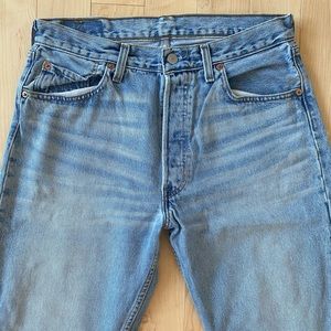Vintage Levi 501 W33